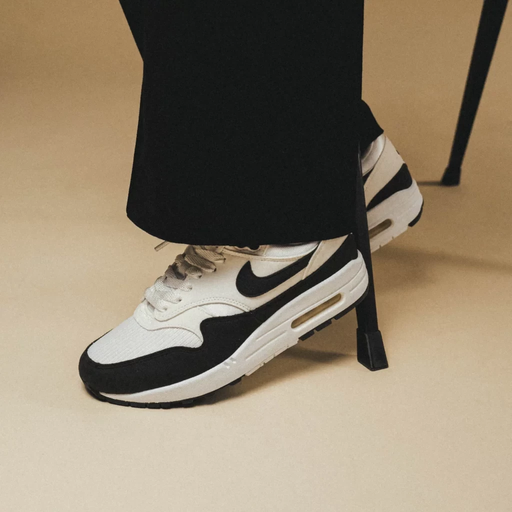 Air max 1 blanc noir deals