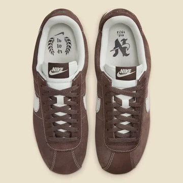 Nike Cortez Hangul Day von oben