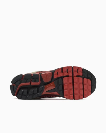 Nike Zoom Vomero 5 Desert Khaki Sohle