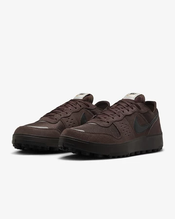 Nike C1TY Street Meat Paar schräg seiltich