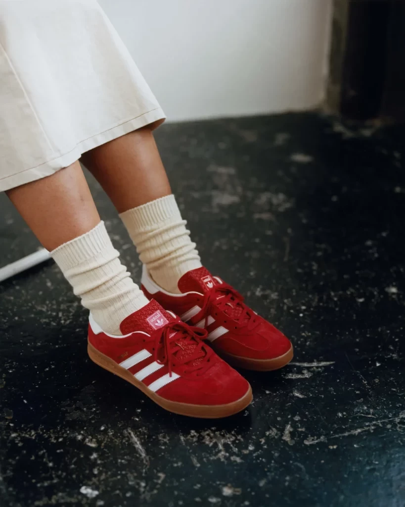 adidas Gazelle Indoor Red Scarlet H06261 Dead Stock