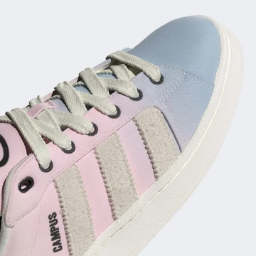 Die Toebox des adidas Campus 00s Wonder Blue Clear Pink