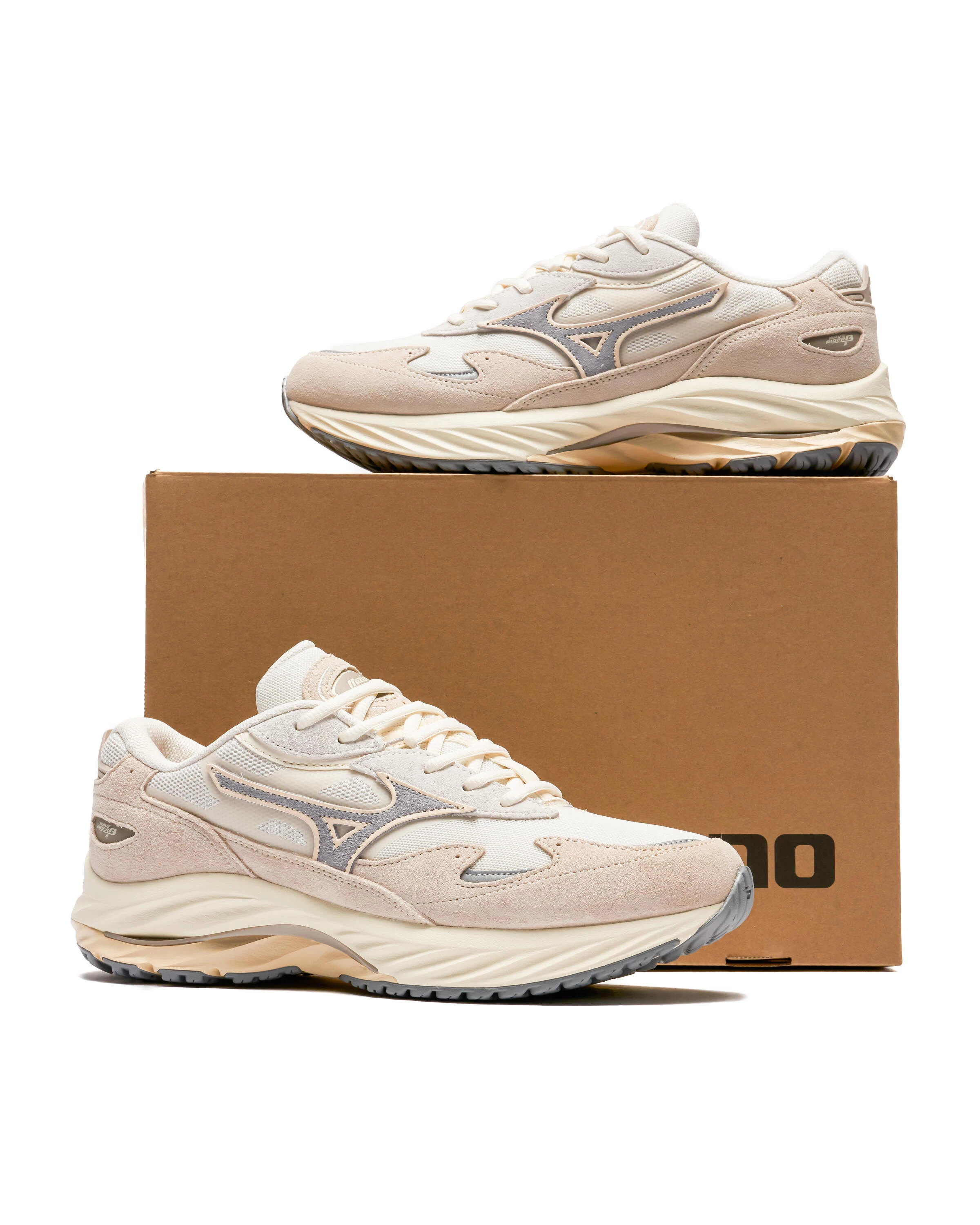 Mizuno Wave Rider Beta White Sand D1GA330909 | Dead Stock