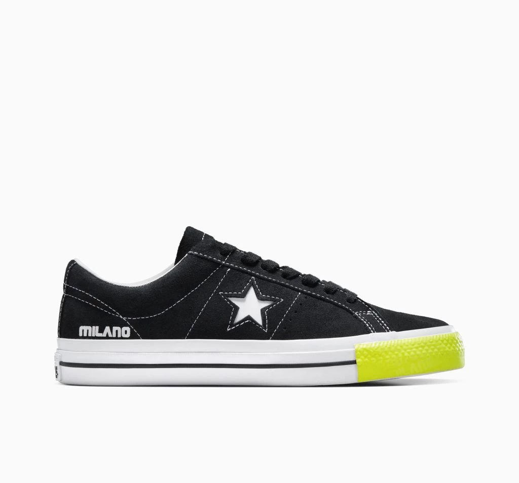 Black one star converse online