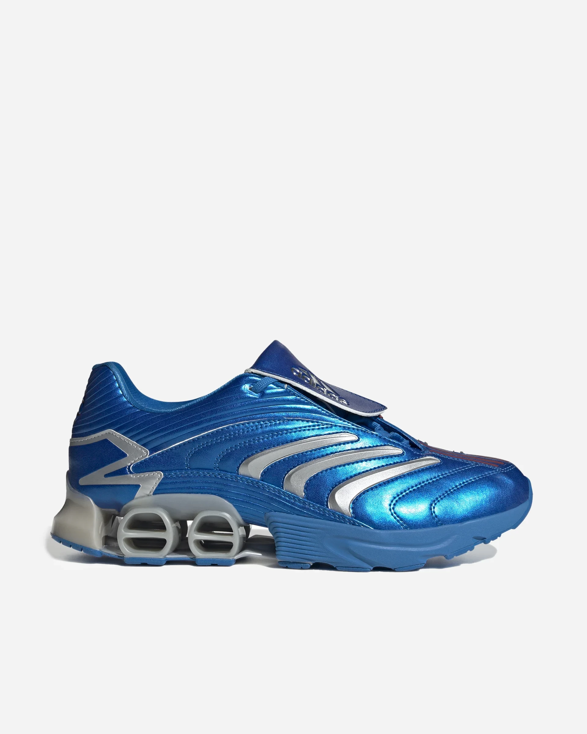 atmos × adidas PREDATOR MEGARIDE 27cm atmos × adidas Predator Megaride Silver Metallic Core Black