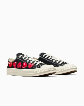 CDG Converse Chuck 70 Lo Black Heart schräge Ansicht