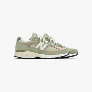 New Balance 990v4 Olive Incense Außenseite