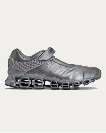 TAQWA x adidas Originals Megaride Außenseite