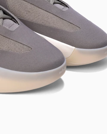 adidas Originals x Fear of God Athletics II High Zehen Details