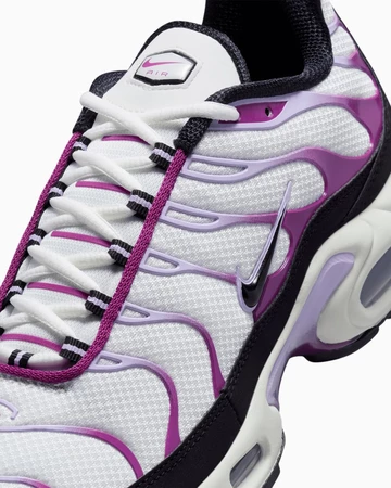 Air Max Plus Lilac Bloom Mittelfuß Detail Laces