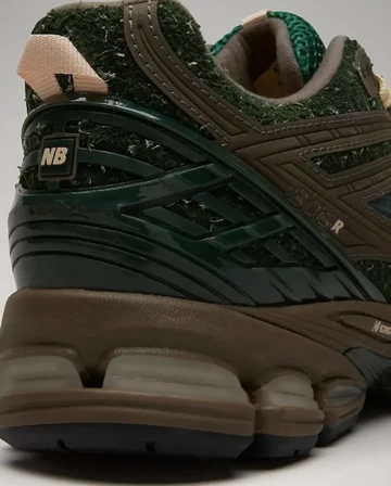 size New Balance 1906R Diamond District Pack Forrest Green Detail Ferse