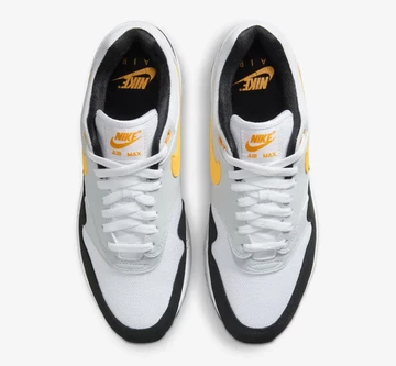 Air Max 1 Black University Gold von oben