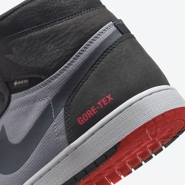 Jordan 1 High Gore-Tex Black Red Detail Ferse