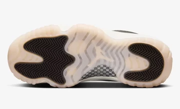 Jordan 11 Neapolitan Sohle