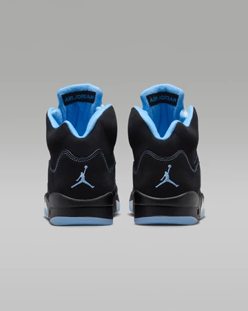 Air Jordan 5 Retro Black Carolina 2026