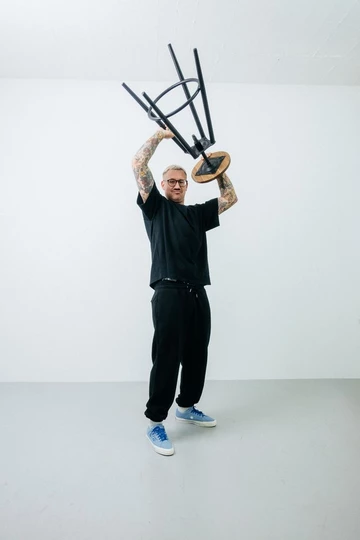 Awake NY x Converse One Star Pro – stehend