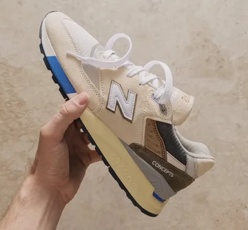 Concepts New Balance 998 Sea Salt In Hand