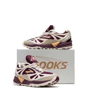 Brooks Cascadia 1 Red Box