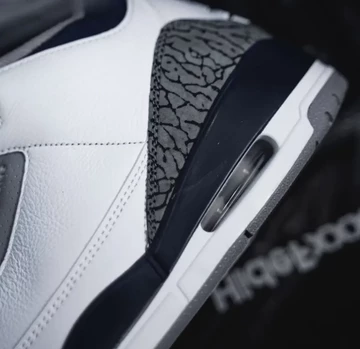 Jordan 3 White Midnight Navy Air Bubble