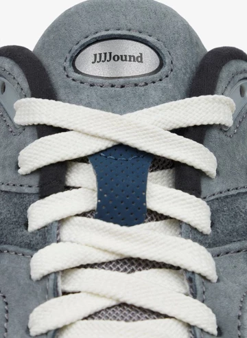 JJJJound New Balance 2002R Storm Blue Laces und Zunge