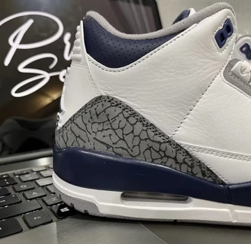 Jordan 3 White Midnight Navy Ferse