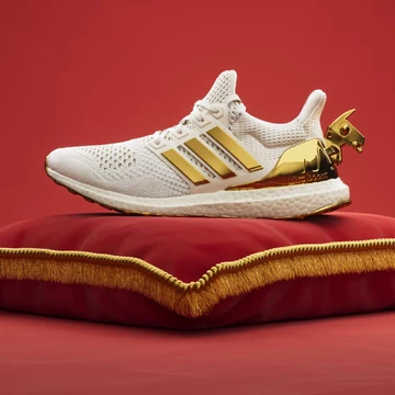 Fortnite x adidas UltraBOOST Gold Mood