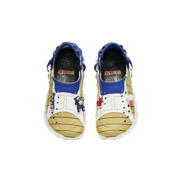 Dragon Ball Z x Crocs Echo Clog Vegeta Paar von oben