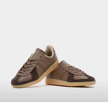 size? adidas BW Army Pack Brown