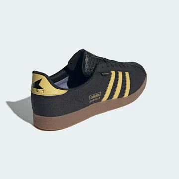 DCDT adidas Gazelle Gore-Tex seitlich von Hinten
