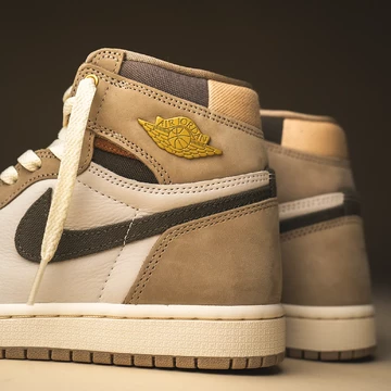 Nike Air Jordan 1 High Khaki