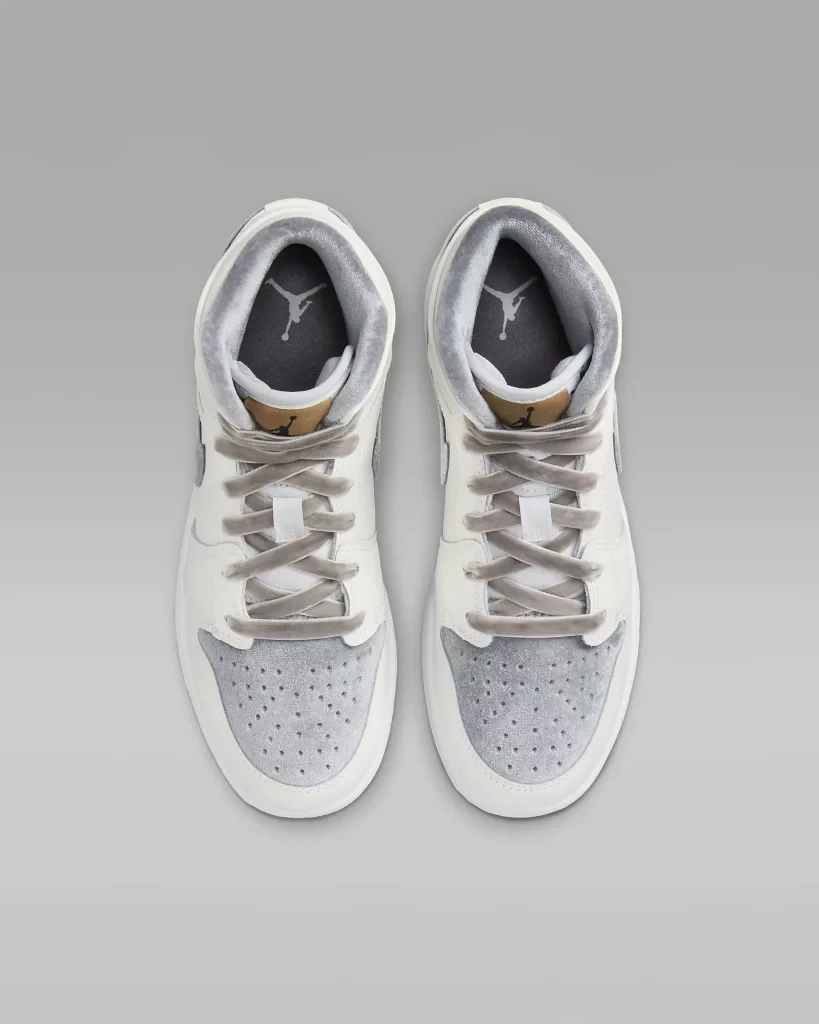 Mid Jordan Silver Toe Laces Nike Air Jordan Mid 'Photon Dust