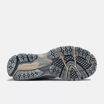 Auralee New Balance 1906R Flint Stone - Sohle