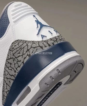 Jordan 3 White Midnight Navy Ferse