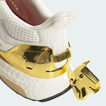 Fortnite x adidas UltraBOOST Gold Ferse Details