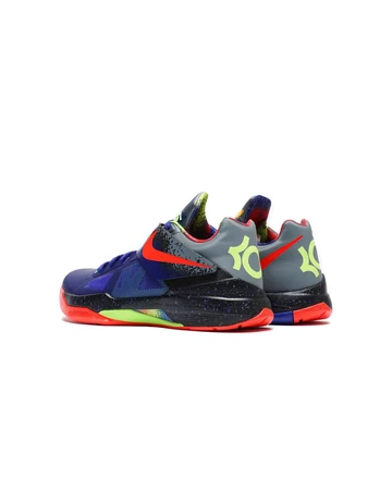Nike Zoom KD 4 Nerf Paar schräg hinten