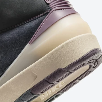 Jordan 2 Off Noir Mauve Detail Sohle