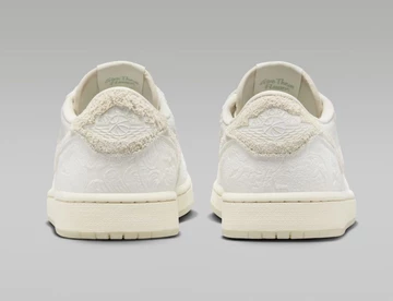 Chris Paul Jordan 1 Low OG Light Cream Sail von Hinten