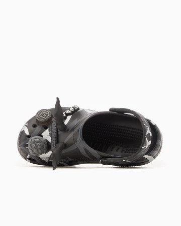 Der CLOT Crocs Classic Clog Black von oben