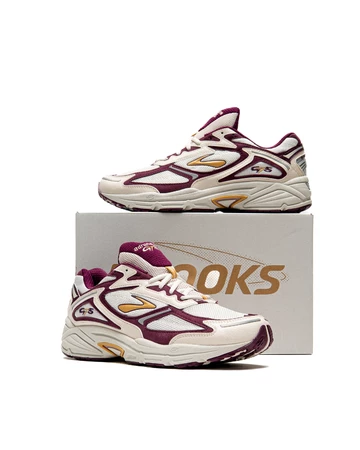 Brooks Adrenaline GTS 4 Red Box