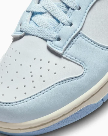 Dunk Low Next Nature Blue Tint Toebox