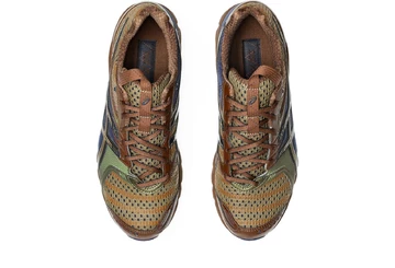 Kiko Kostadinov x ASICS UB9-S Gel-DS Orange Paar von oben