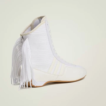 Stella McCartney x adidas Rasant V3 Cloud White schräg von hinten