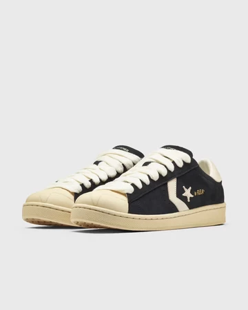 Golf Le Fleur x Converse Pro Leather Pack schräg