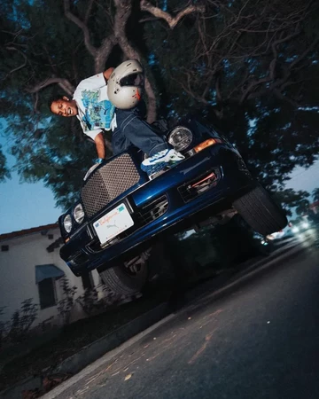 ASAP Rocky Creative Director bei PUMA - ASAP Rocky springt von einem Auto