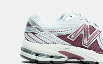 Northern Lights New Balance 860 v2 Pack Rosewood Detail Logo