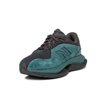New Balance TF100 New Spruce schräg