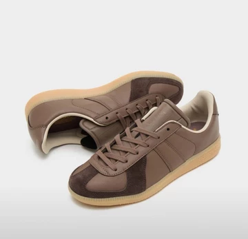 size? adidas BW Army Pack Brown