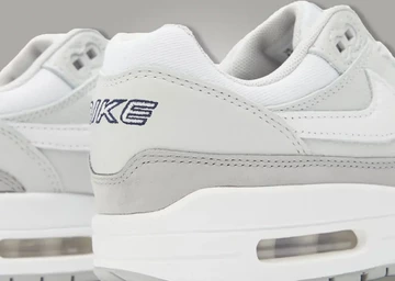 Air Max 1 LX Light Smoke Grey ferse