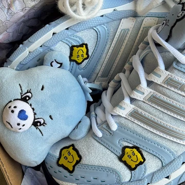 adidas x Care Bears Adistar Control 5 Blue