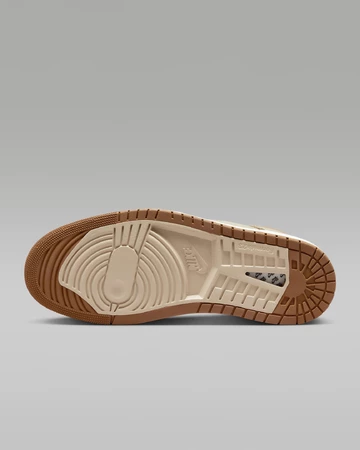 Jordan 1 Zoom CMFT 2 Legend Coffee Sohle